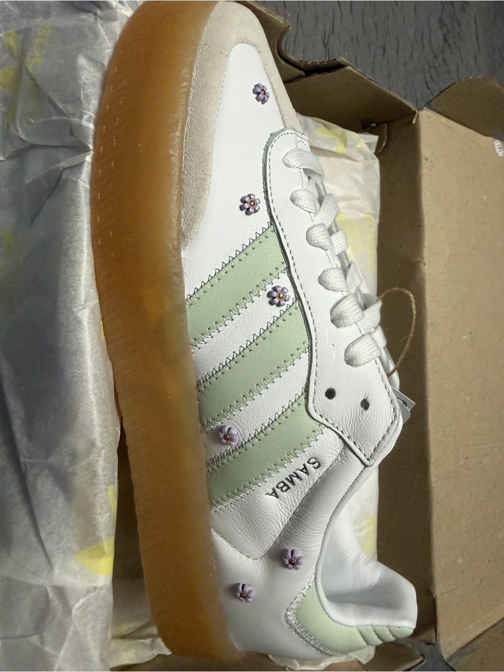 Adidas Samba White Leather Sneakers with Mint Stripes & Lilac Flower Accents NWT - Picture 5 of 7